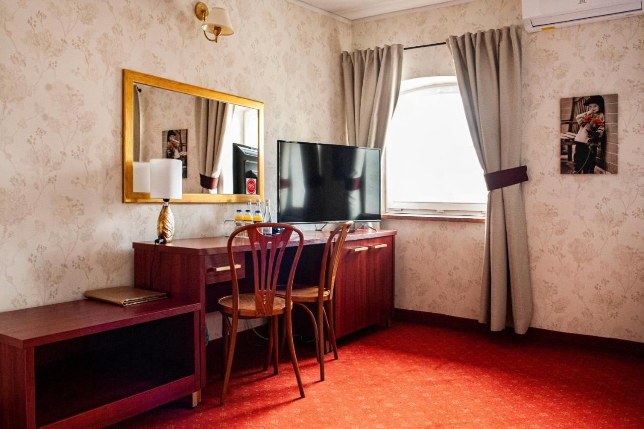 Hotel Spichlerz Lubawa Екстер'єр фото