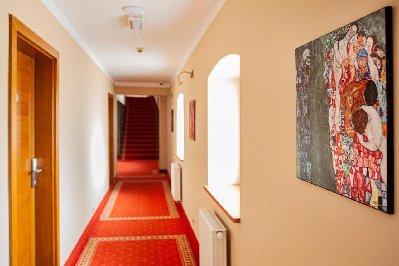 Hotel Spichlerz Lubawa Екстер'єр фото