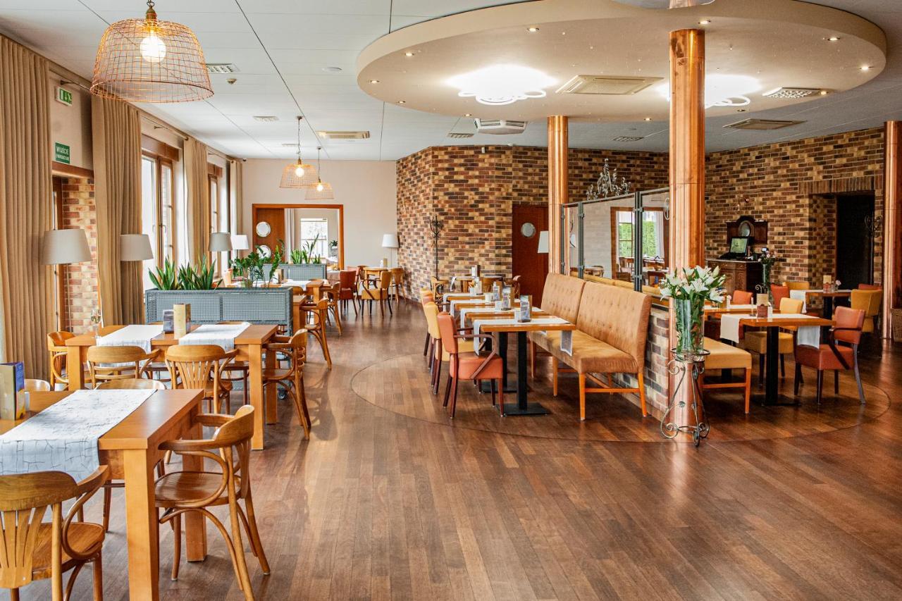 Hotel Spichlerz Lubawa Екстер'єр фото